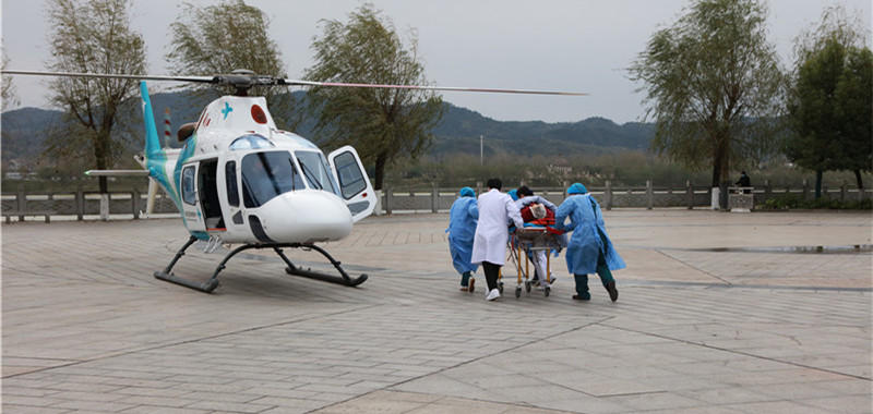 首飞！谷城十堰两地空中120救援完成